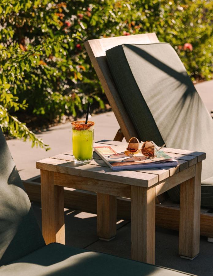 The V Powered By Sonder Hotel Palm Springs Bagian luar foto